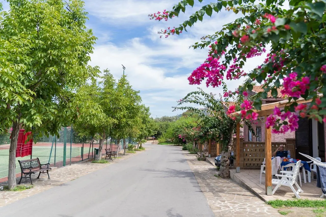 Camping Villaggio Calanovella Piraino Üdülőpark