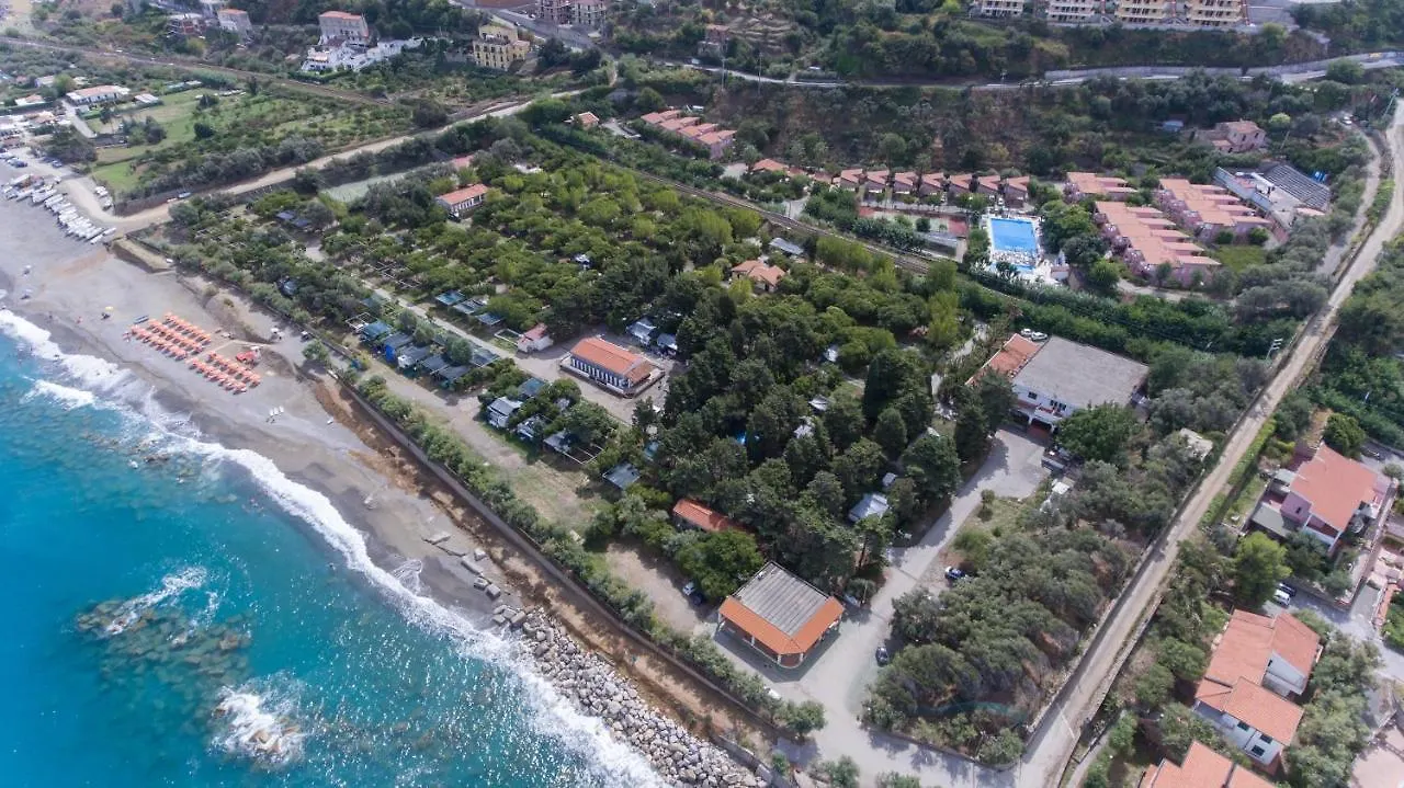 Camping Villaggio Calanovella Piraino
