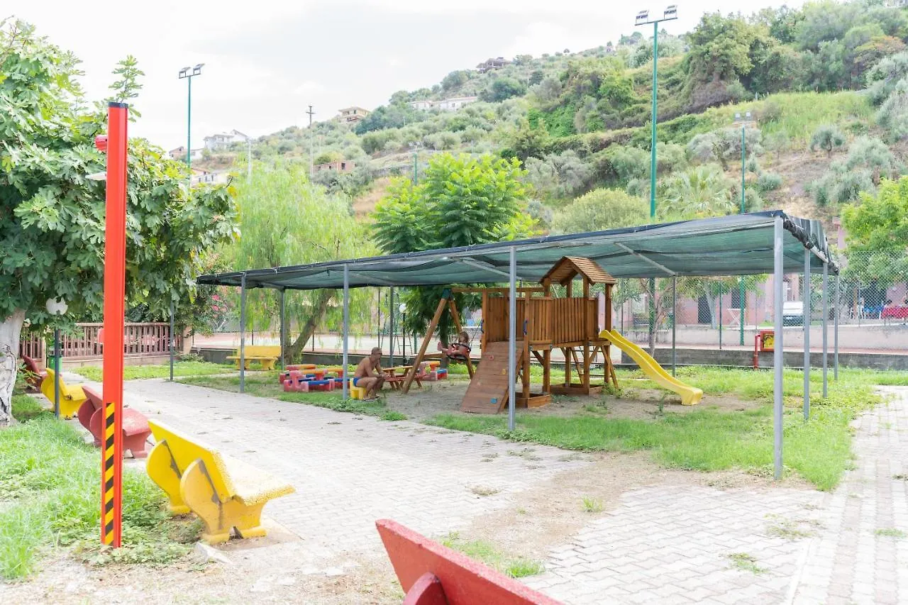 Üdülőpark Camping Villaggio Calanovella Piraino